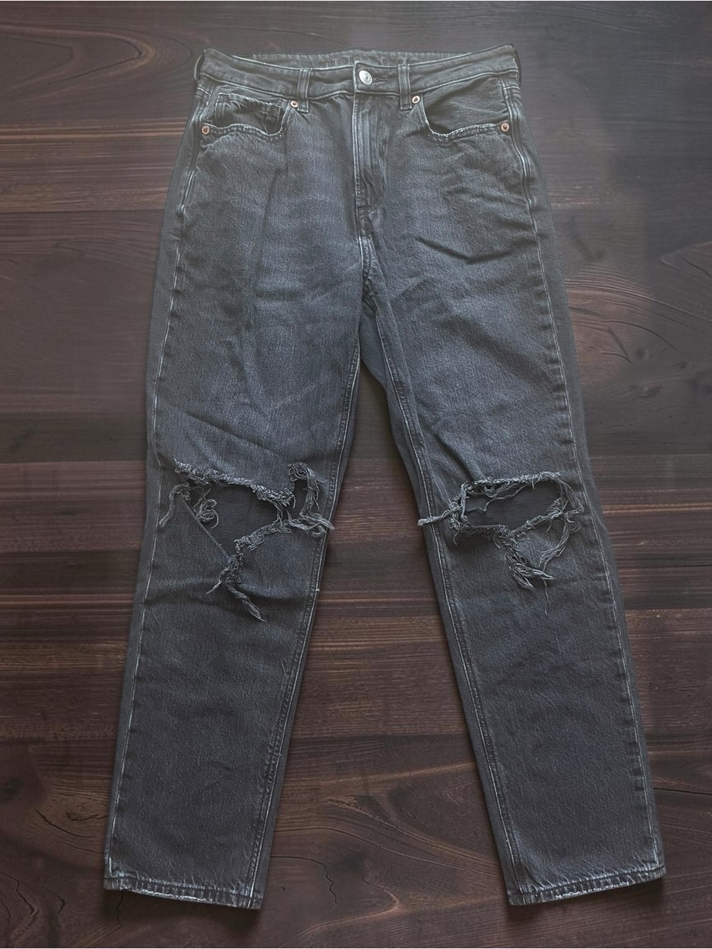 American Eagle Outfitters Black High-Rise Distressed Women's “Mom Jean” - Sz 6-S